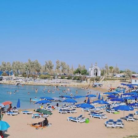 Stay Trinity Beach Apts Паралимни Экстерьер фото